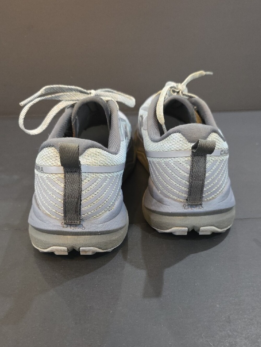 Brooks Caldera 4 Women's Light Gray Athletic Running Shoes Size 7 - Picture 7 of 11